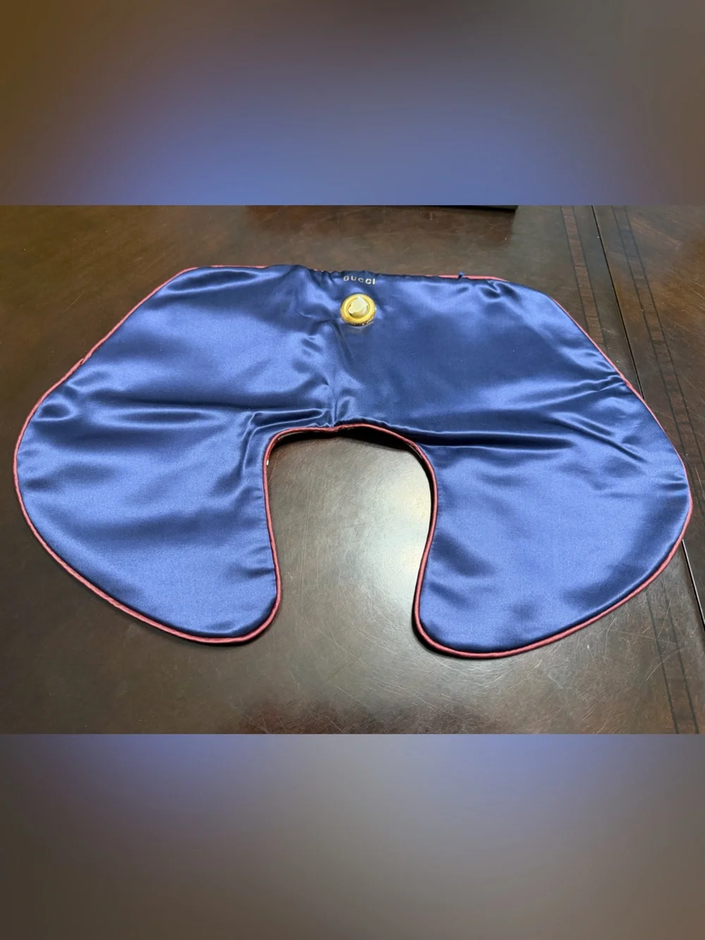 New Gucci Geometric G Logo Neck Pillow Travel Accessories Red Blue